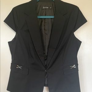 Cap Sleeve Fitted Jacket NY&Co Black sz 10